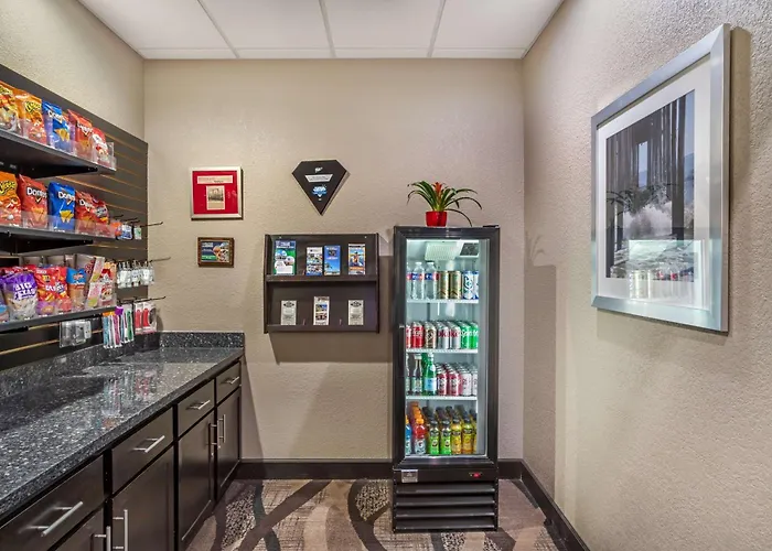 Best Western Plus Lake Jackson Inn & Suites